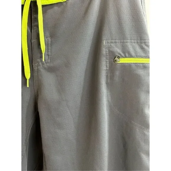 The North Face size 34 Men’s board shorts gray/ lime green - Picture 3 of 7